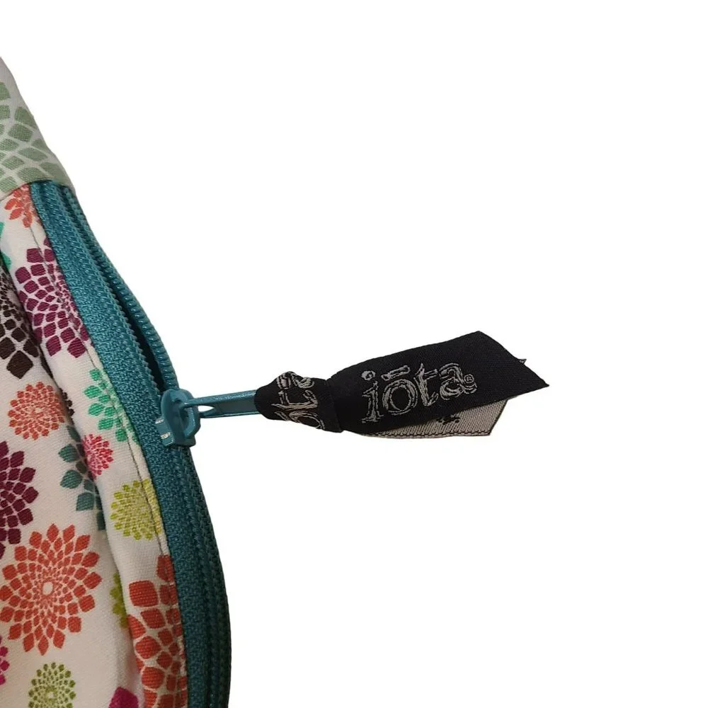 C.R. Gibson Iota Chic Laptop Sleeve Padded Bag Zip Close Geometric Multicolored
